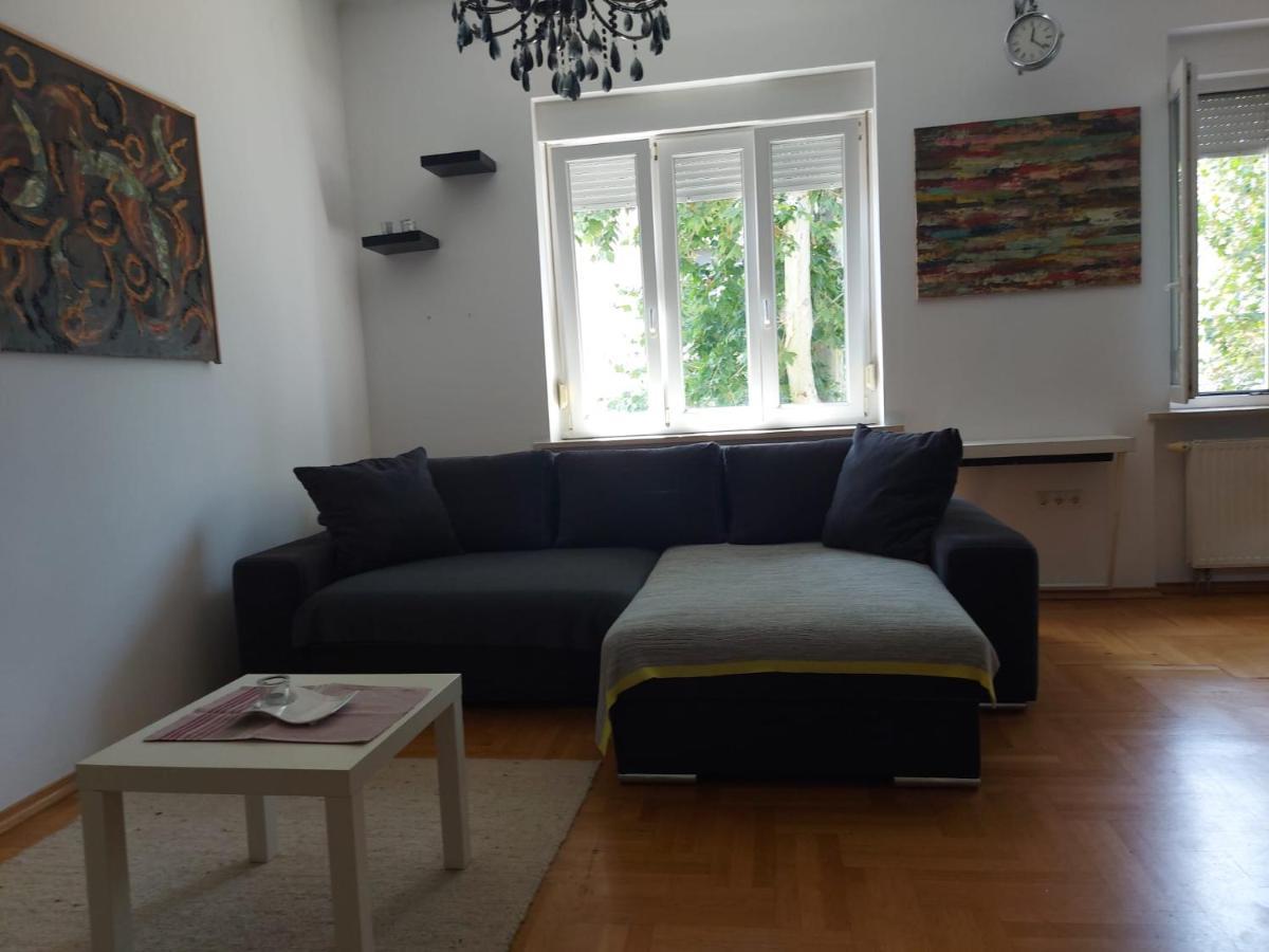 Downtown Oasis Zagreb Appartement Buitenkant foto